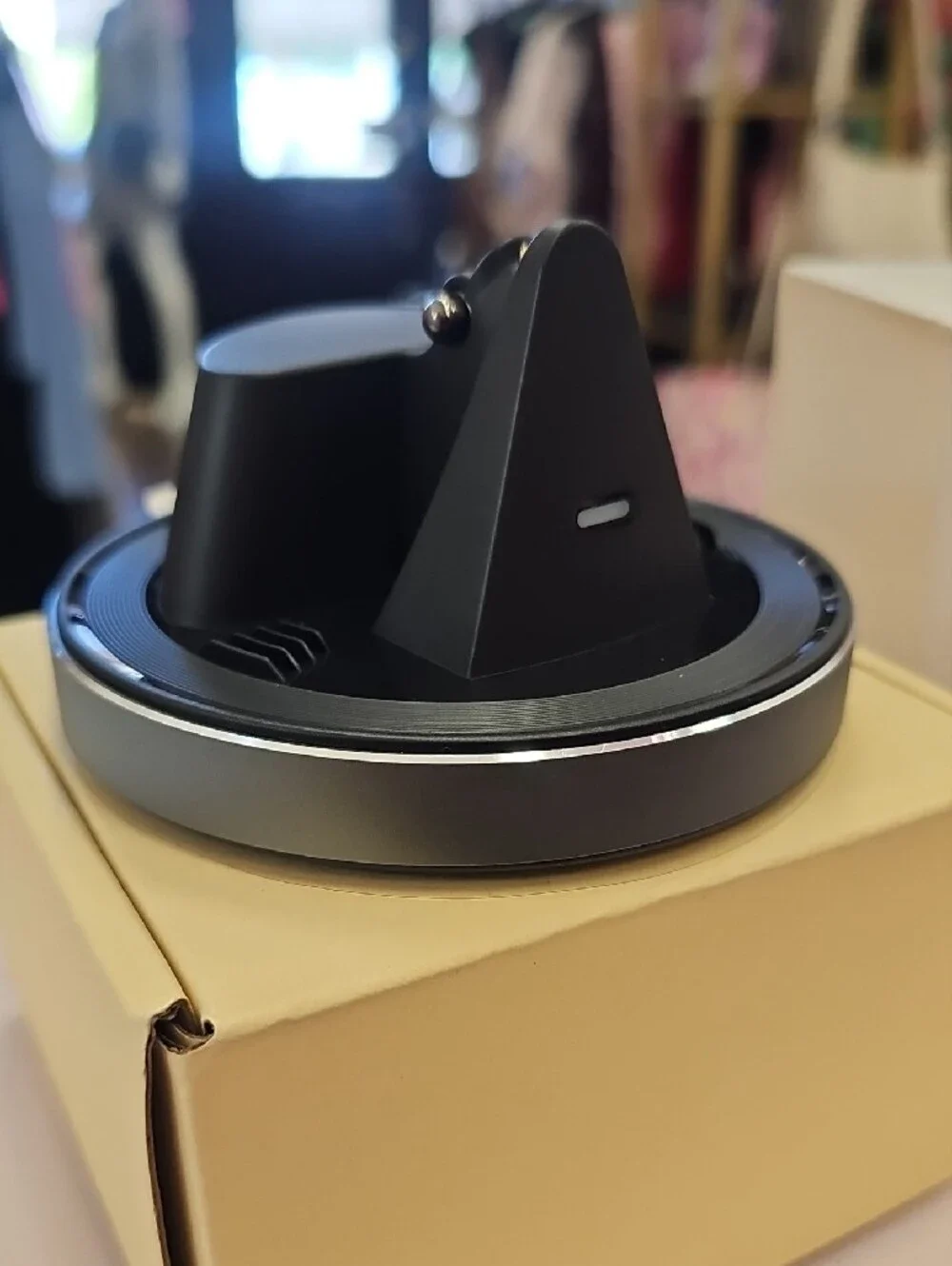 AI Glasses Charging Station - Black